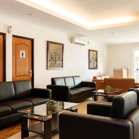 Reddoorz Plus Syariah Near Java Supermall Semarang 2 Exterior photo