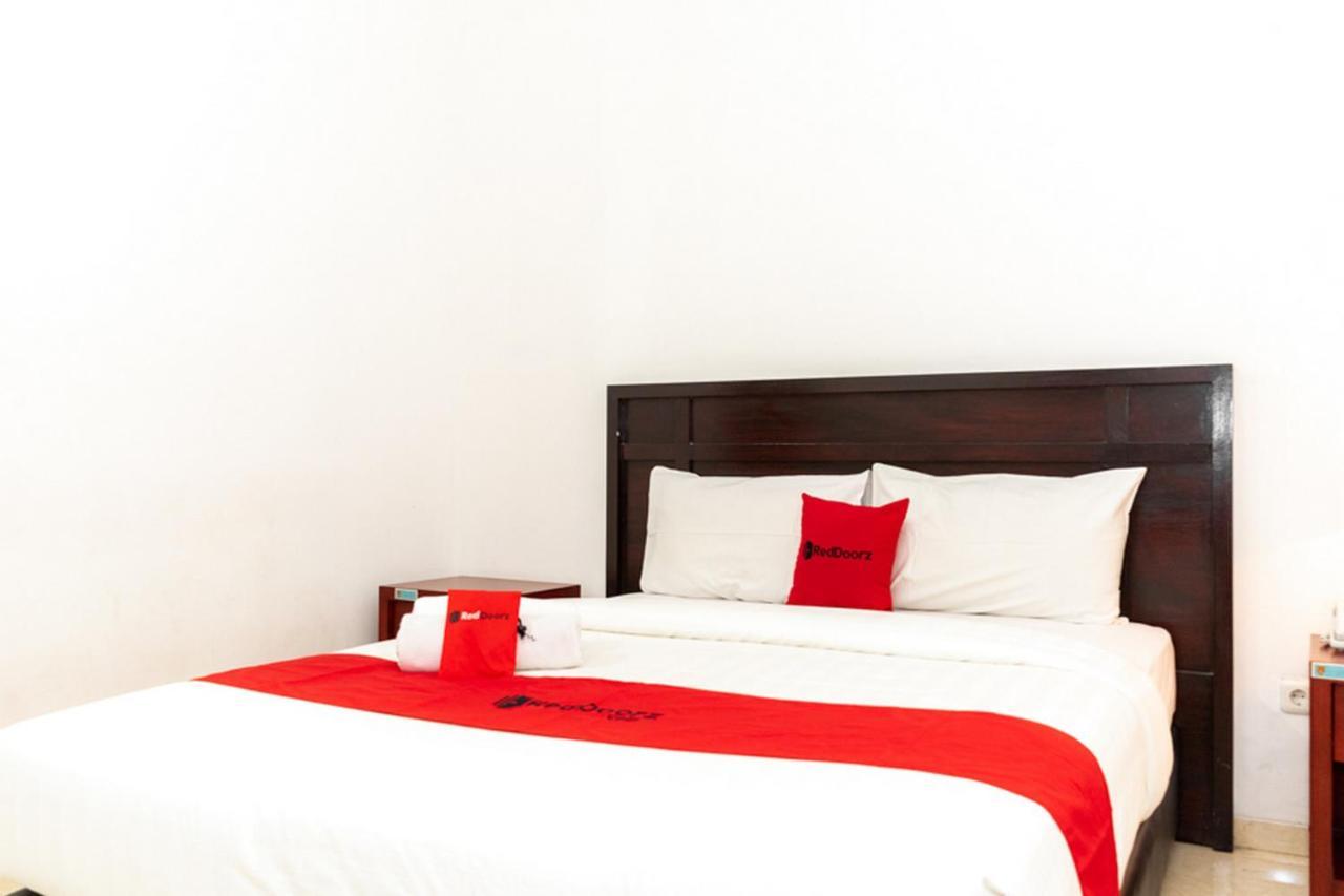 Reddoorz Plus Syariah Near Java Supermall Semarang 2 Exterior photo